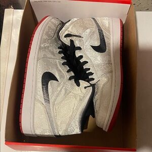 Nike White Black Red Air Jordan Style High-Top Sneakers